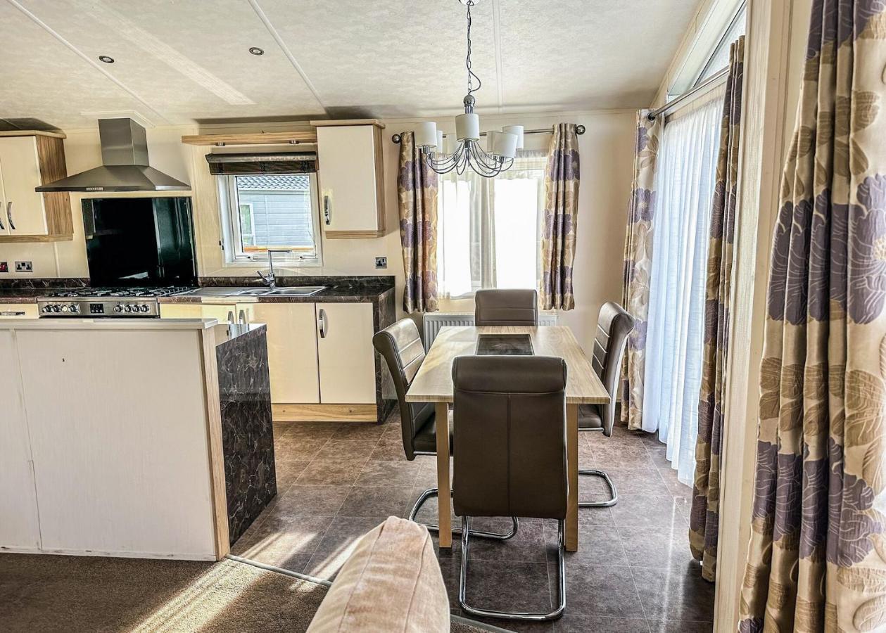 Colliery Lane Lodges Linton  Exteriör bild